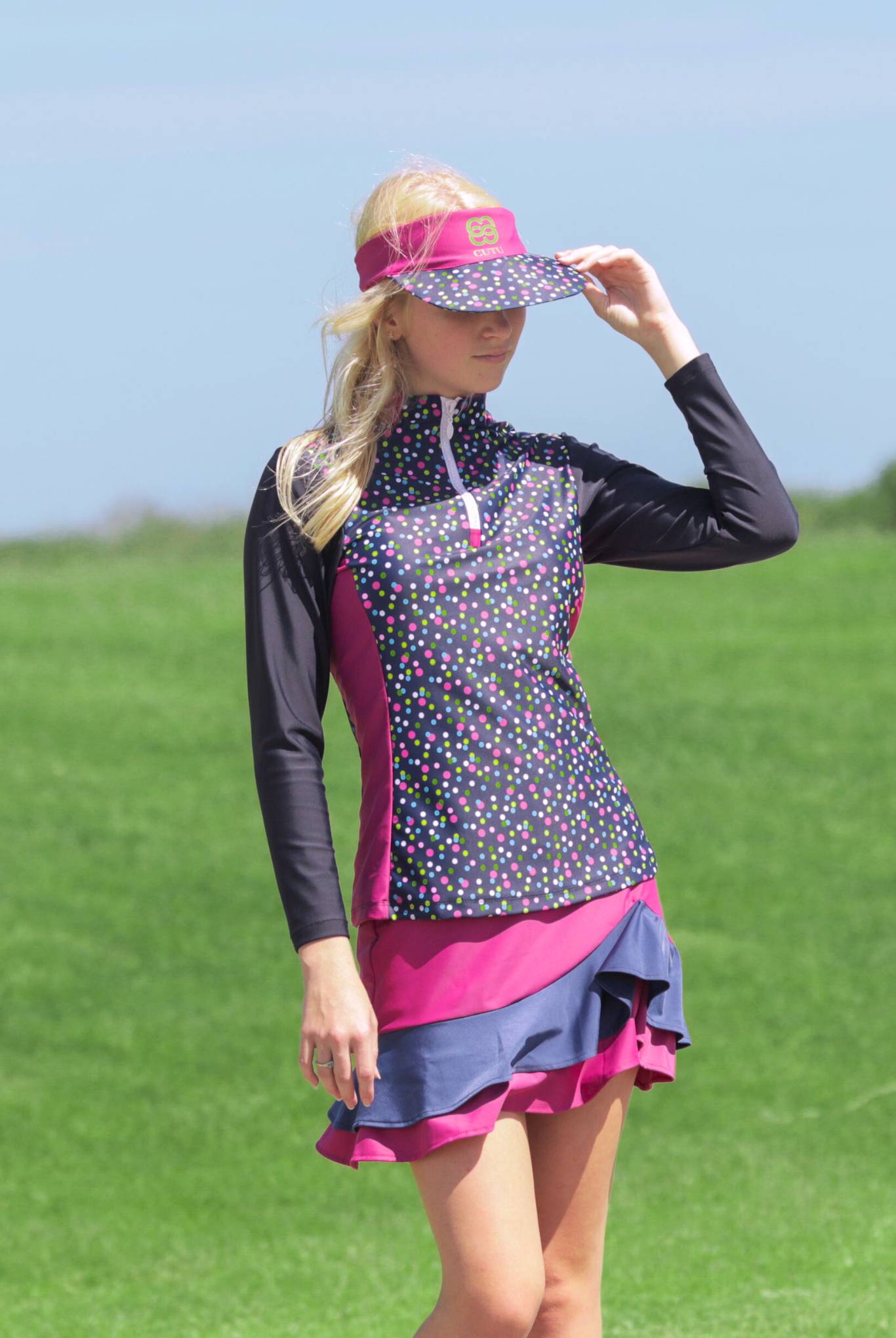 Women golf Polo shirt - Black and pink dotted | CUTU